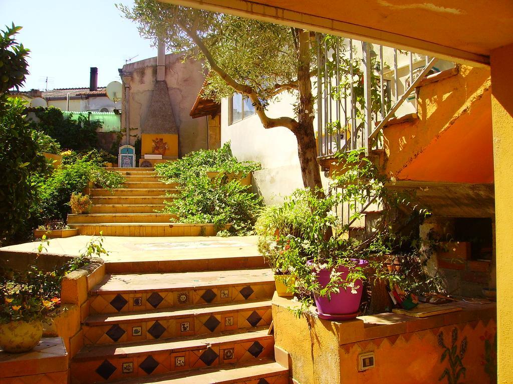 L'Antica Cantina Usini Ngoại thất bức ảnh
